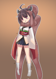 912366