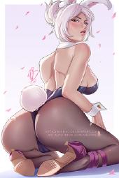 351585